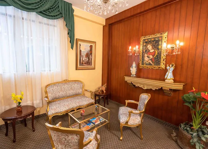 Hotel Manhattan Inn Airport Lima